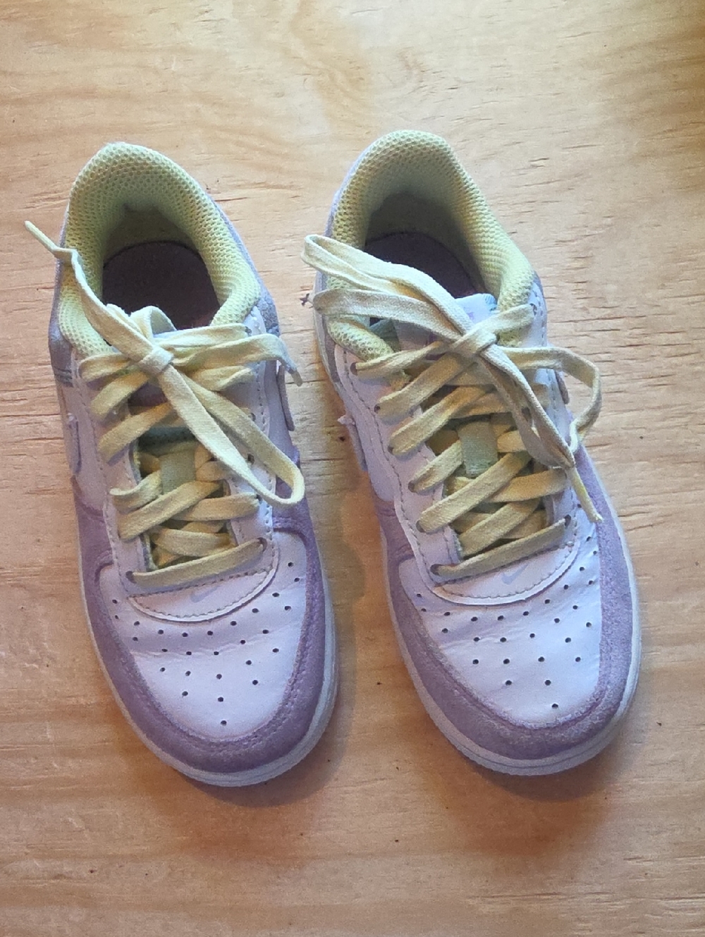 Nike Easter Limited Edition Air Force 1 Size 11C